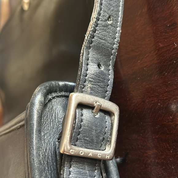 Vintage Coach Shoulder Purse - Picture 13 of 16